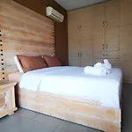 Mata - 600m² With Private Pool And Jacuzzi *