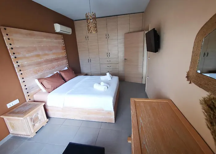 Villa Mata - 600m² With Private Pool And Jacuzzi Kalithies