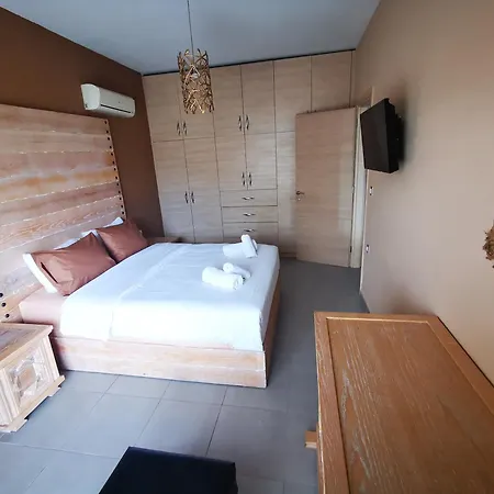 Villa Mata - 600m² With Private Pool And Jacuzzi Kalithies