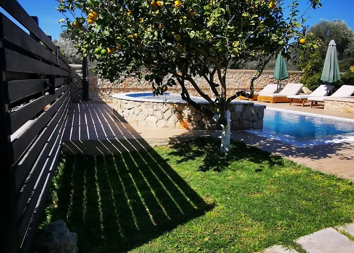 Mata - 600m² With Private Pool And Jacuzzi فيلة Kalithies