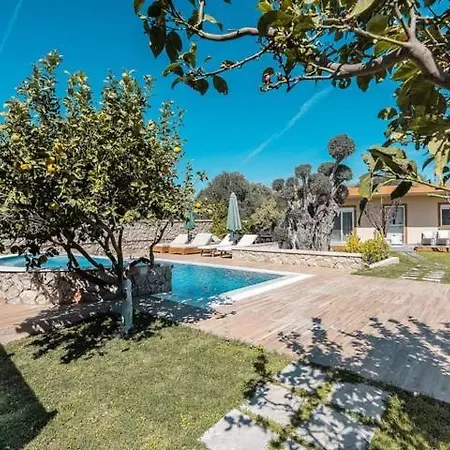 Mata - 600m² With Private Pool And Jacuzzi *