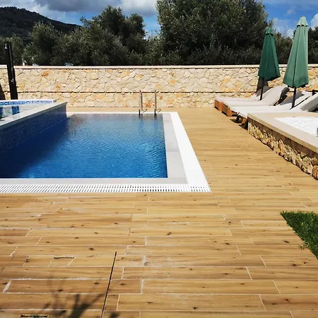 Mata - 600m² With Private Pool And Jacuzzi *